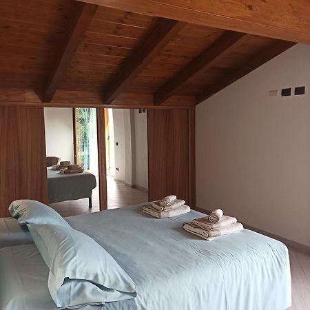 Larius Apartment - Como Lake View Манделло-дель-Ларіо Екстер'єр фото