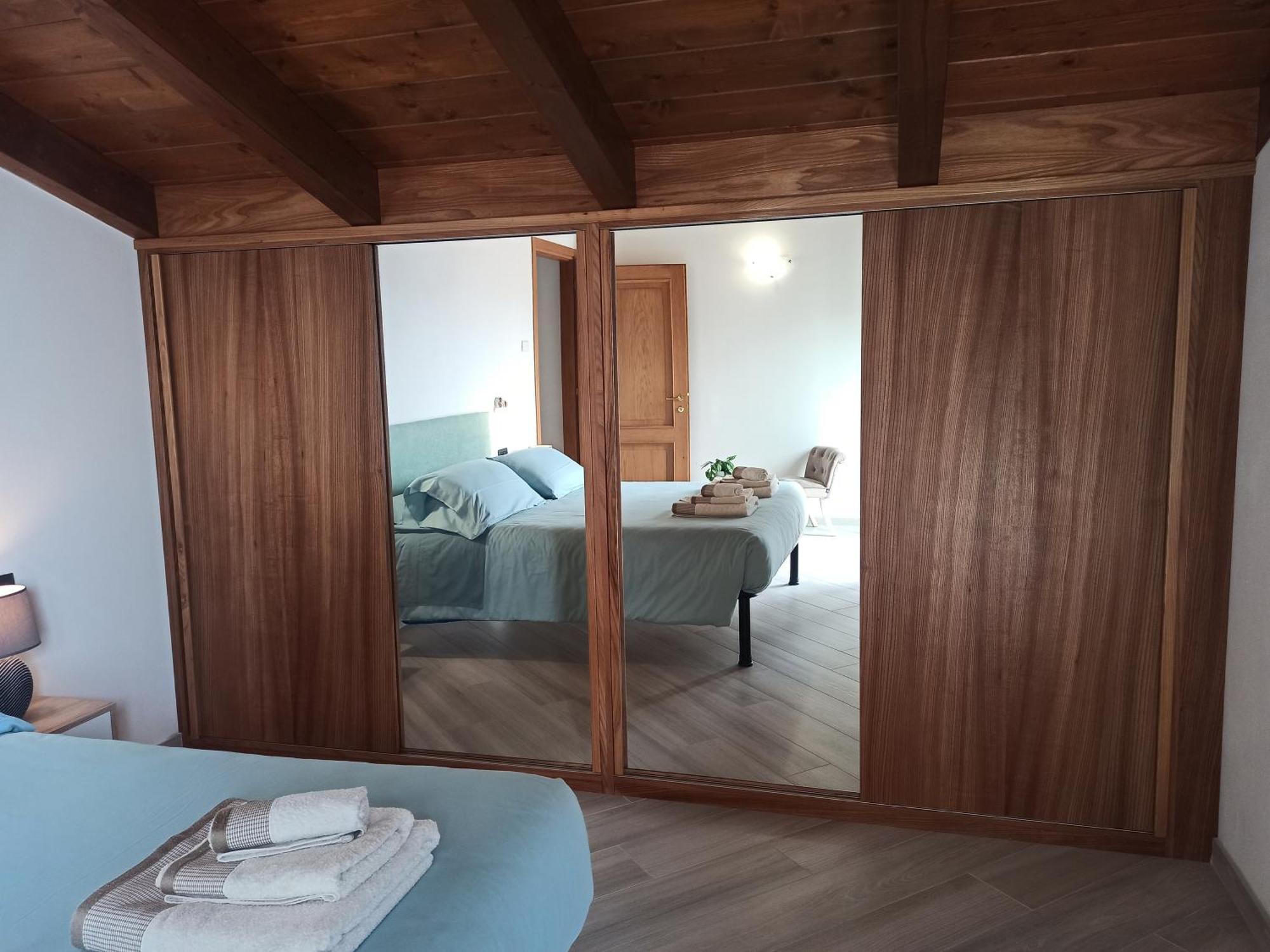 Larius Apartment - Como Lake View Манделло-дель-Ларіо Екстер'єр фото
