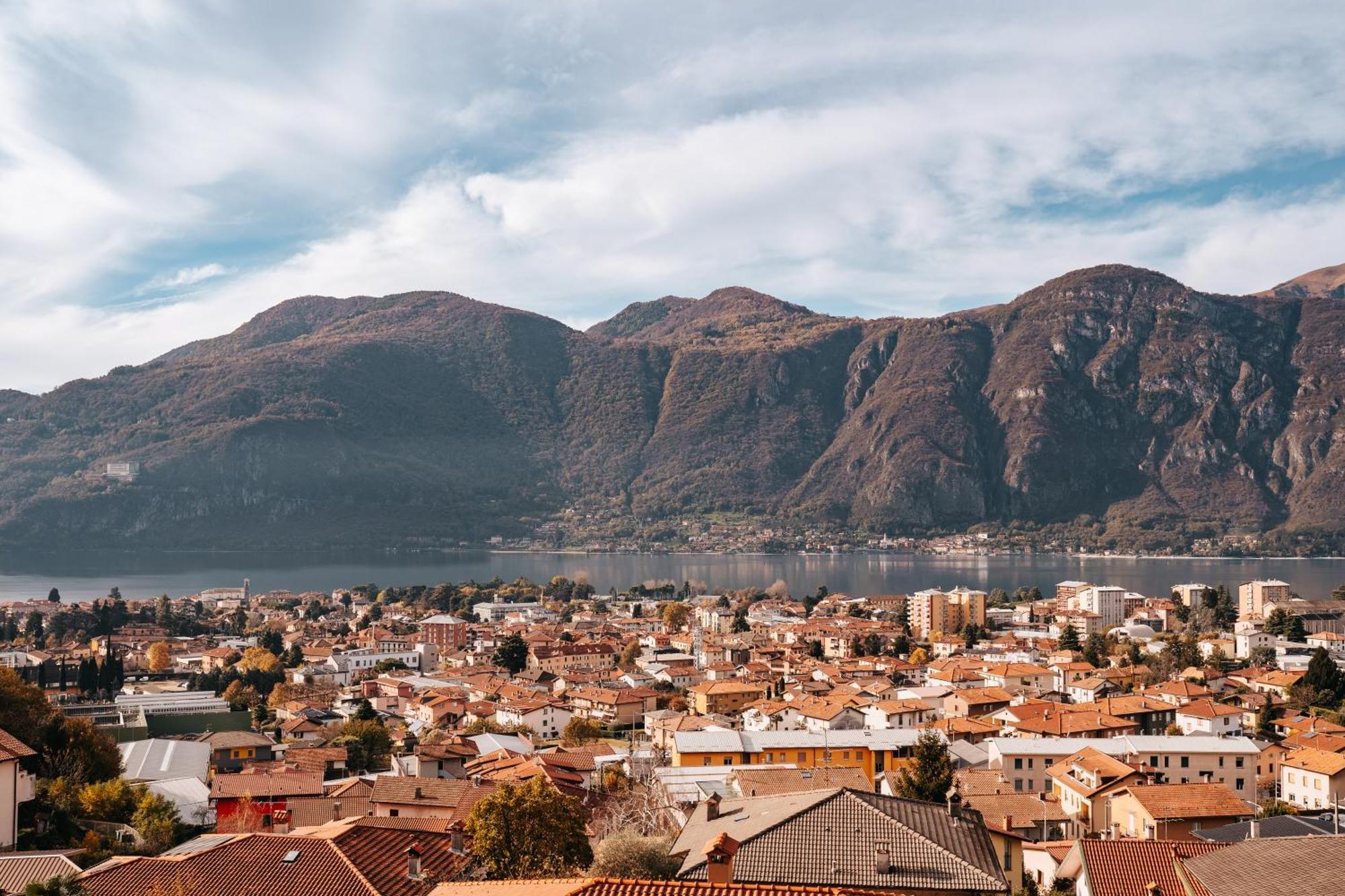 Larius Apartment - Como Lake View Манделло-дель-Ларіо Екстер'єр фото